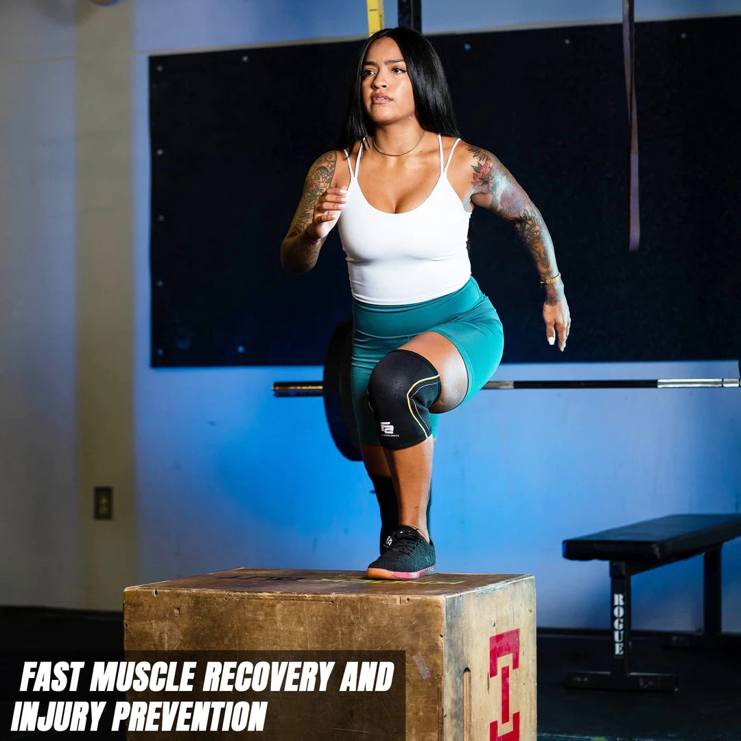 Wrist wraps, self locking belt, Knee Sleeves (Neoprene)