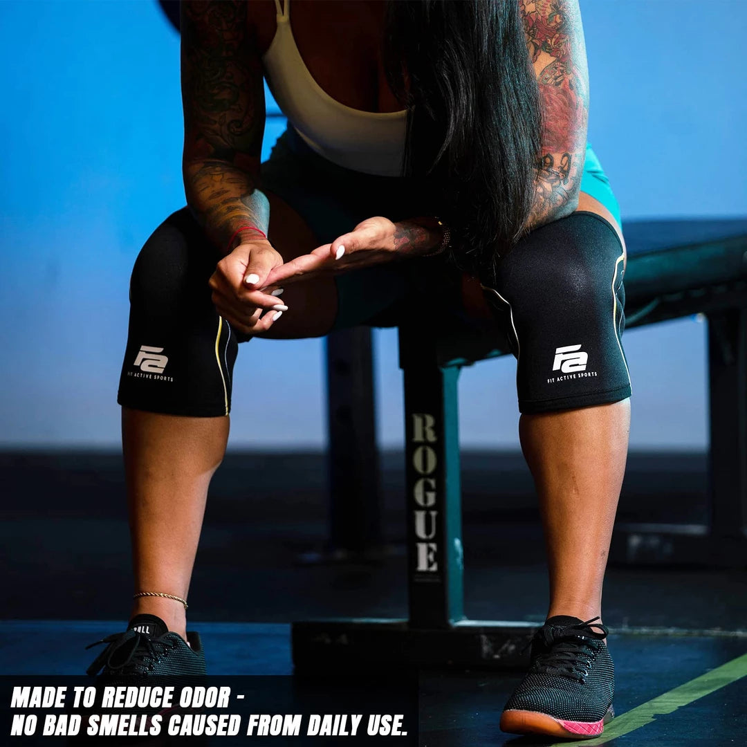 Wrist wraps, self locking belt, Knee Sleeves (Neoprene)